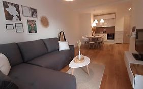 Lux Apartment Portovista